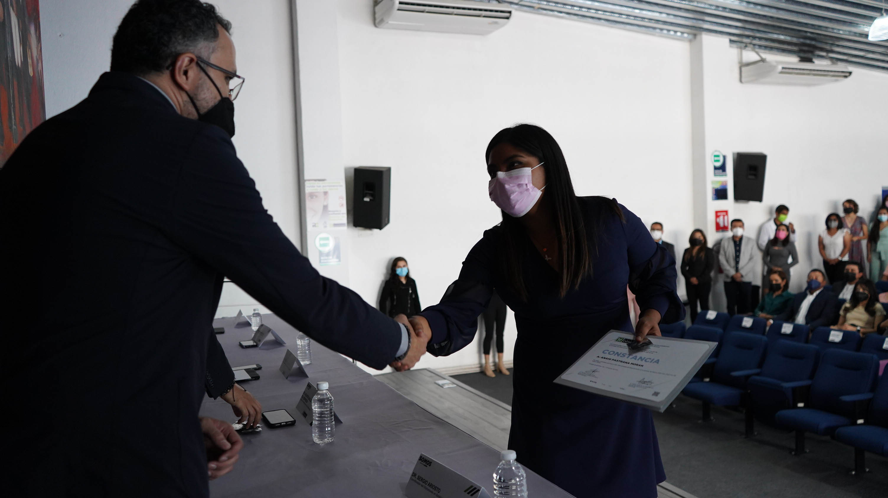 ENTREGA DE DIPLOMAS DE ODONTOLOGÍA